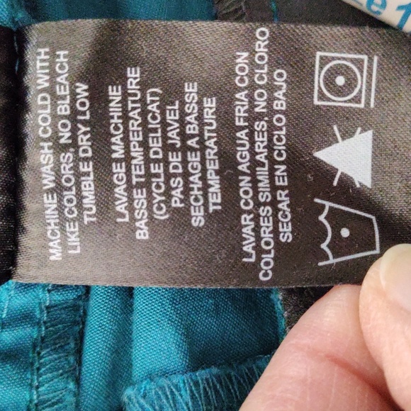 01563 Kuhl Lagoon teal Spire Shorts 12 NEW - Picture 14 of 16